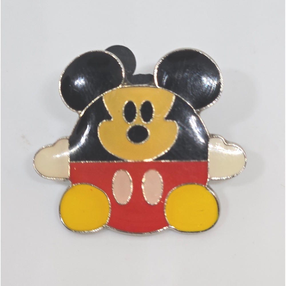 Classic Round Mickey Mouse Pin (2007)